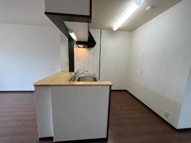 リリー・オブ・ザ・バレー キッチン