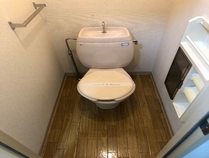 ロジュマンＮＳ　Ｂ棟1階 トイレ