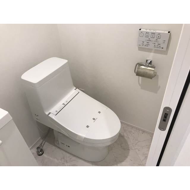 アザーレ・プラネ湘南台102号室 内観