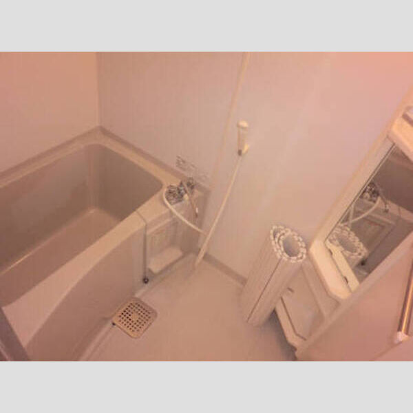 リヴェール205号室 浴室