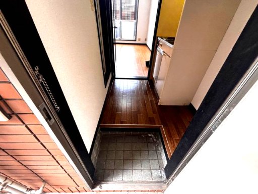 リエス稲田堤102号室 玄関