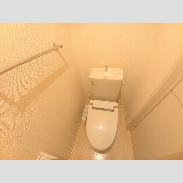 ベルレージュ エム 温水洗浄暖房便座トイレ