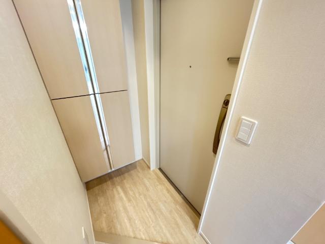 ハイムマルセン日野406号室 玄関