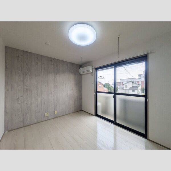 イーストハウス102号室 同建物別部屋の参考画像