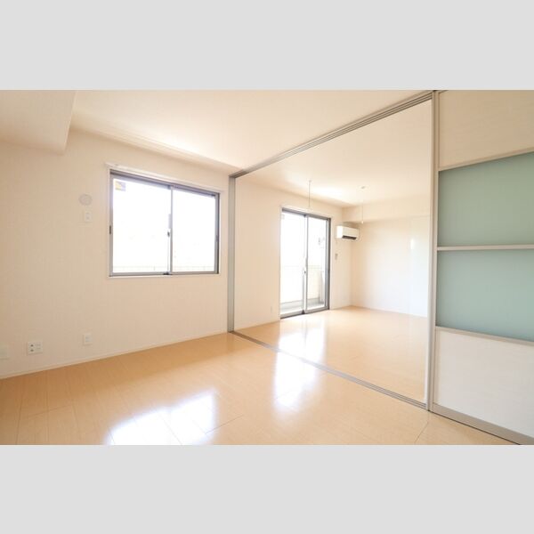 メゾンボヌール202号室 洋室