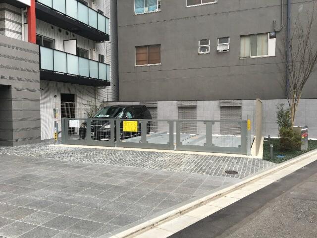 エル・グランジュテ川崎 駐車場