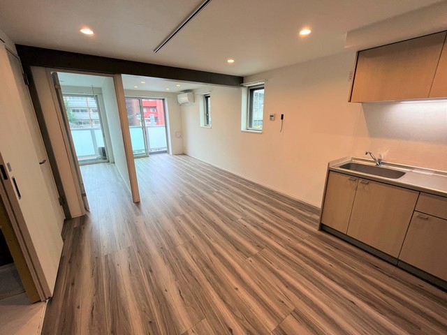 エリクサーメゾン日暮里根岸 リビング