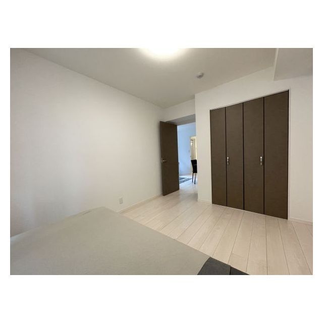 PASEO中目黒 ベッドルーム　モデルルーム（家具・小物等