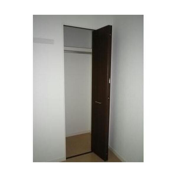 グランド　ソレーユ102号室 リビング