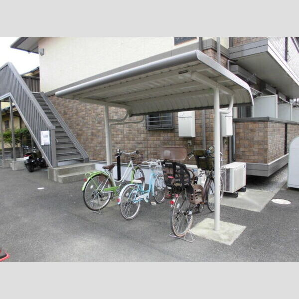 ソレイユ 屋根付駐輪場