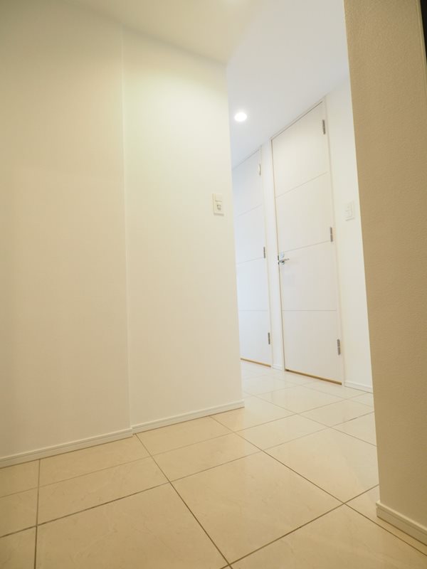 クロスレジデンス大崎2階 玄関