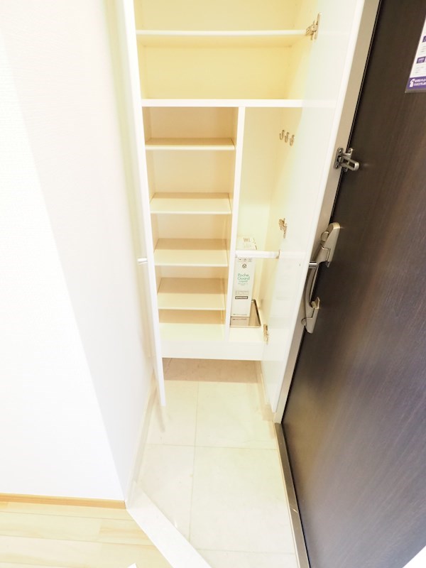 レジディア文京音羽Ⅱ8階 収納