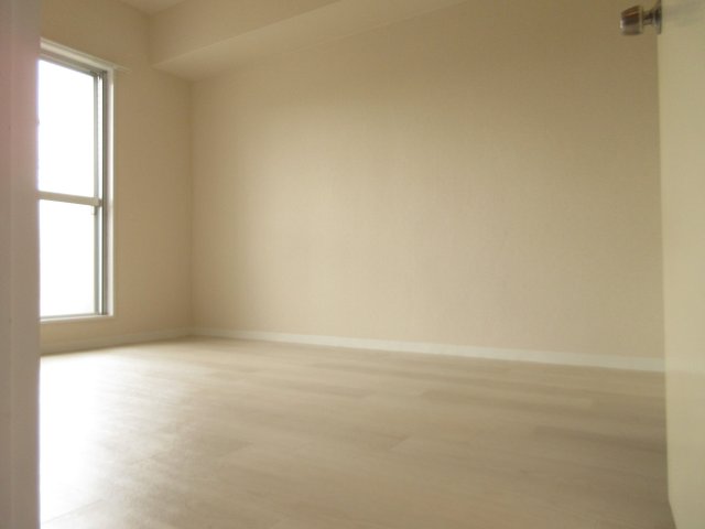 パークサイドアベニュー0203号室 洋室２　※現況優先