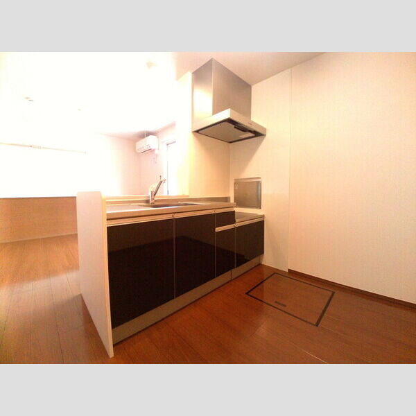 ルミエール　B 対面キッチン