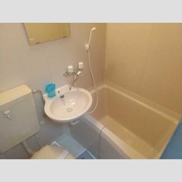 第2ヨシトモ102号室 お風呂