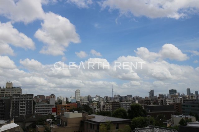 コンシェリア目白台 ＨＩＬＬＳＩＤＥ ＳＱＵＡＲＥ6階 窓の向こうに広がる、青空の贅沢/暮らしを豊かにします