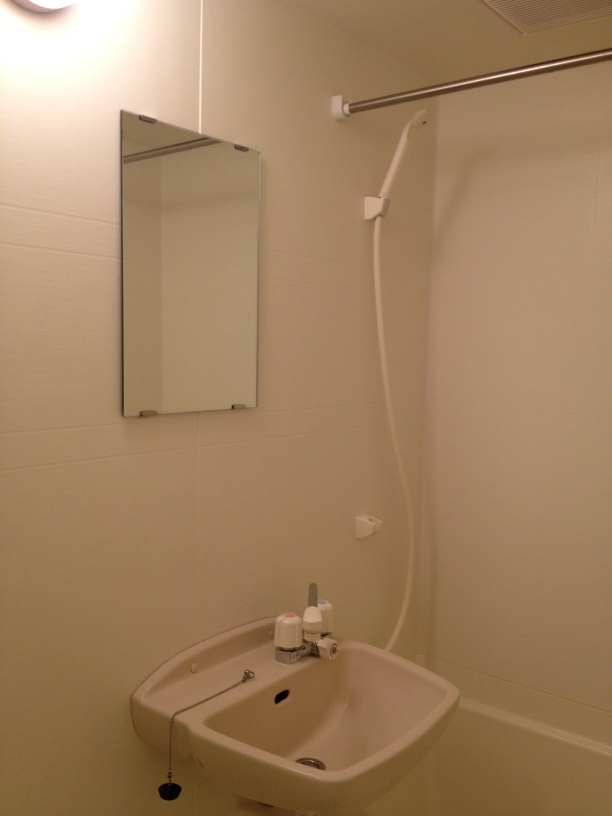 レオパレスノースブライト 浴室乾燥機付バスルーム