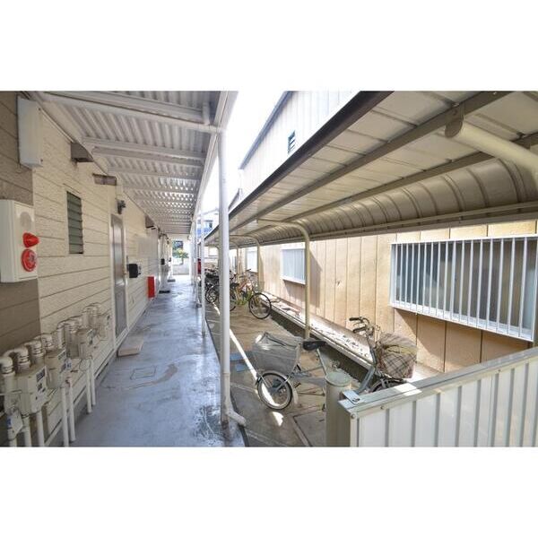 エステートピア堀内2103号室 駐車場