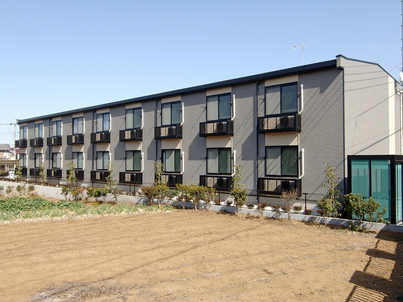 レオパレスリトルウッドの外観画像