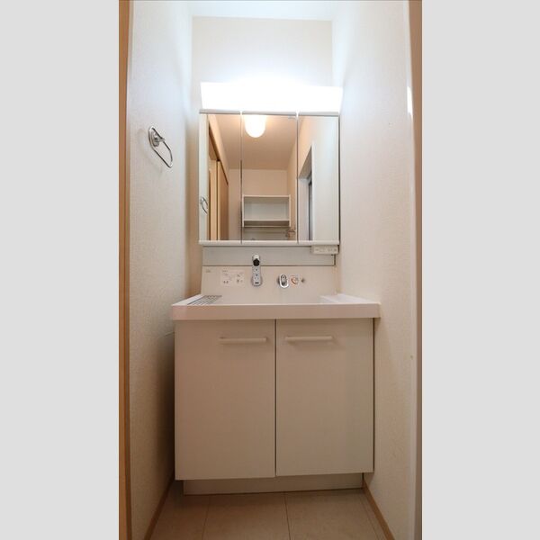 ラ・グラシューズ　A107号室 ★洗髪洗面化粧台★