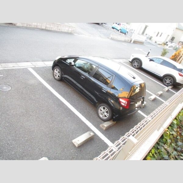 サンシャイン　Ⅱ 駐車場