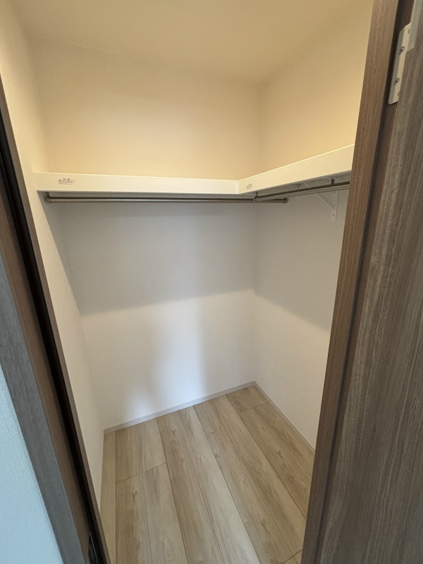 リブリ・SK竹の塚1階 収納