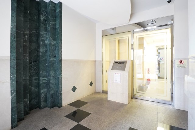 サンテミリオン三田7階 エントランス