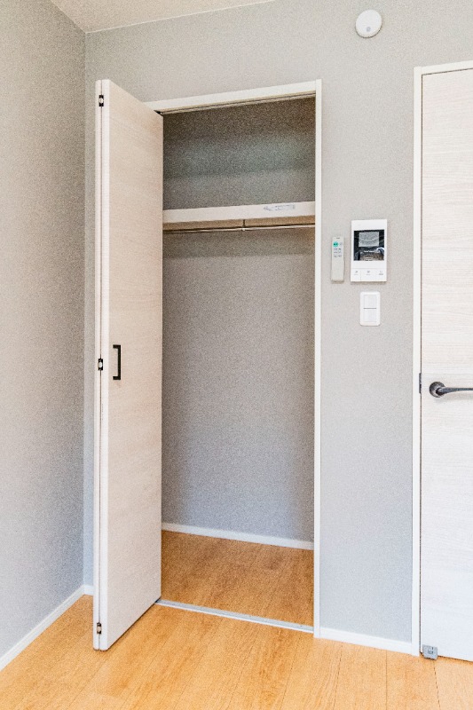 エフプレスト岸町2階 収納