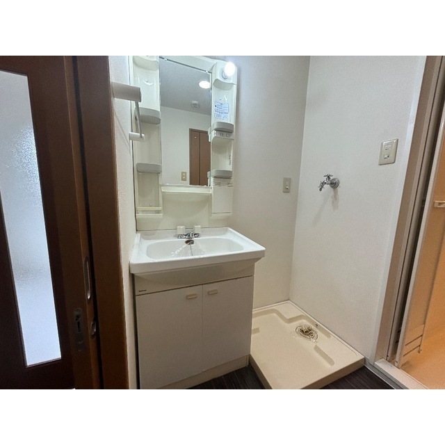 シャトール田口金沢八景 内観