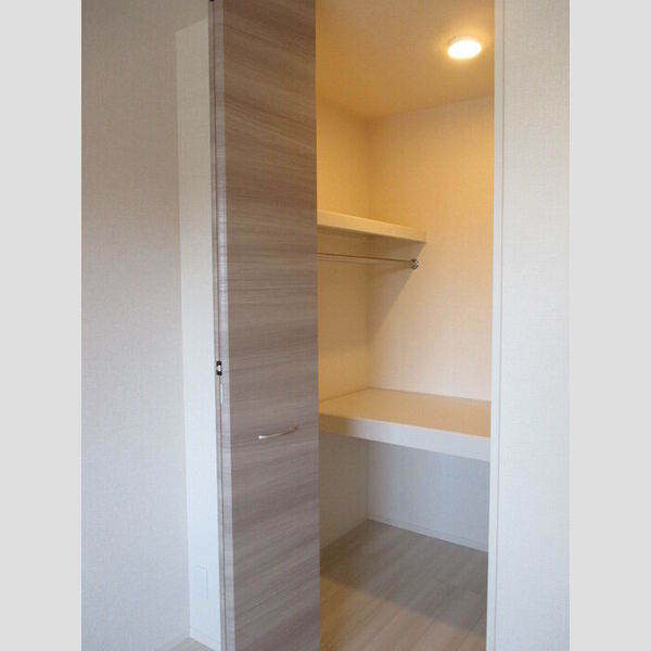 オテール・ロッシュⅠⅡ ウォークインクローゼット