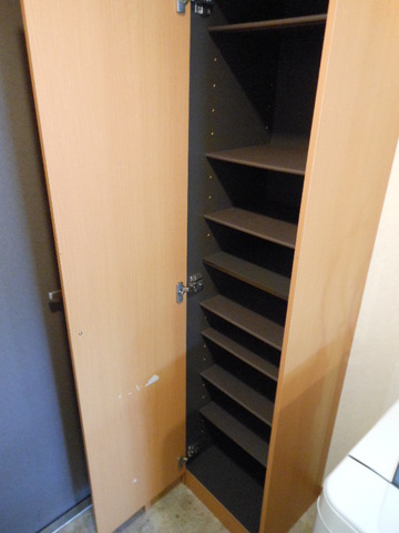 ヴィトレスク0502号室 下駄箱