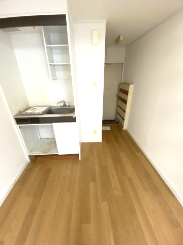 ペアパレス五十鈴 リビング