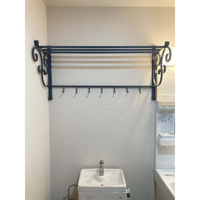 Ｋ.プラージュ トイレ・収納棚