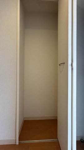 アリエさいたま新都心501号室 収納