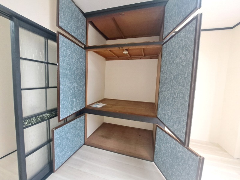 泉屋ビル3階 収納