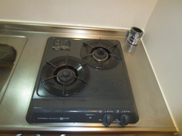 スカイコート都立大学第３1階 システムキッチン（2口ガスコンロ）