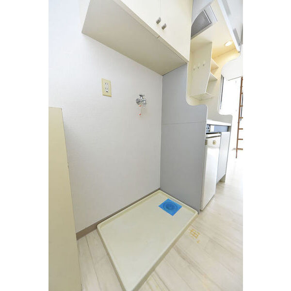 パンシオン善行No.20204号室 洗濯機置場