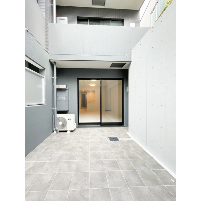 ACP Residence 新江古田0101号室 テラス