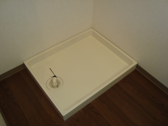 Ｓｕｎ　Ｆｏｒｅｓｔ103号室 洗濯機置場