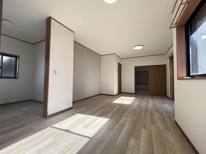 桜田2丁目戸建 リビング