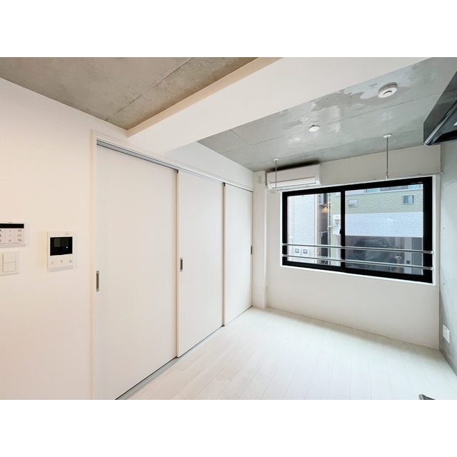 ファーヴァルハネダ　ウエスト 内観