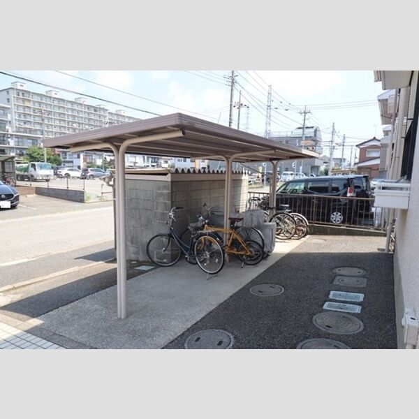 コーポリンクル　B 駐輪場