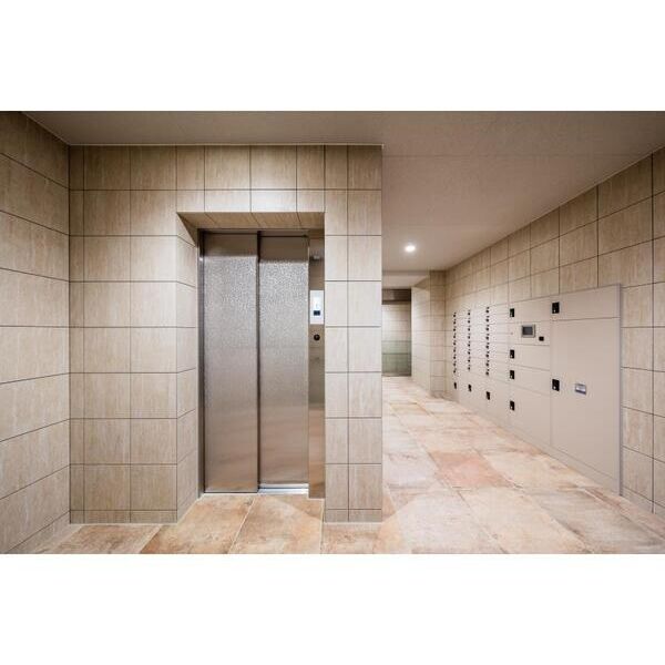 SCL関内902号室 エントランス