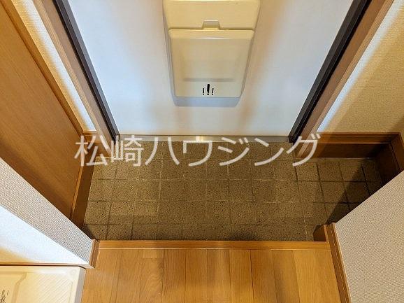 惣内ハイツ 玄関