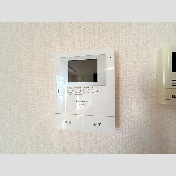 カルチェラタン201号室 テレビインターホン