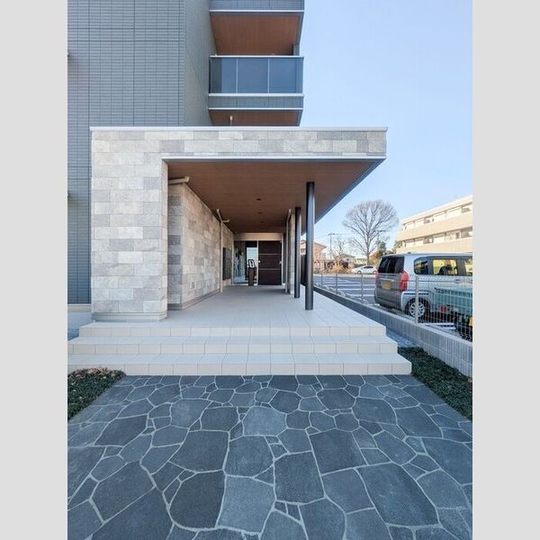 すずらん エントランス