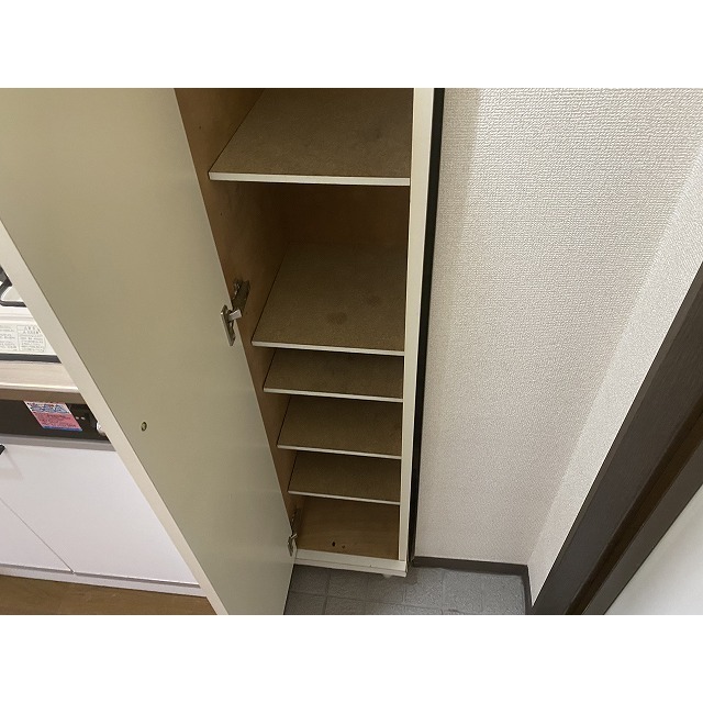 パルテール・谷0302号室 シューズボックス