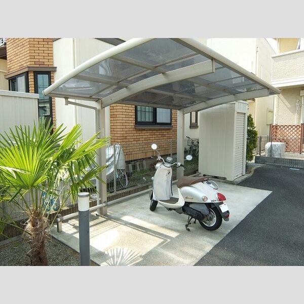 プレミアムコート 駐輪場