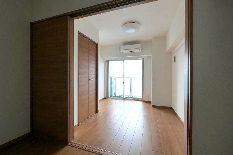 ペアパレス六町2号館 内観