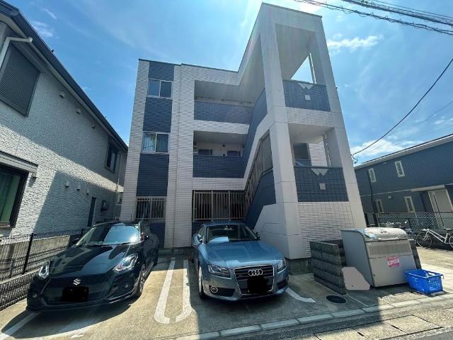 フォレストハウス 外観写真（昼）